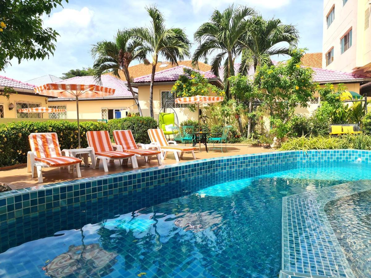 Butterfly Garden Boutique Residences By Frasier, A Lifestyle Destination Apt And Villas 1 To 3 Bedroom Units, 2 Full Bathrooms, Rain Shower, Spa Bath, Complete Kitchen, Staff 24-7,Fast Fiber Optic Wifi, 55" Smart Tv'S, Free Bbq, Pattaya Dış mekan fotoğraf