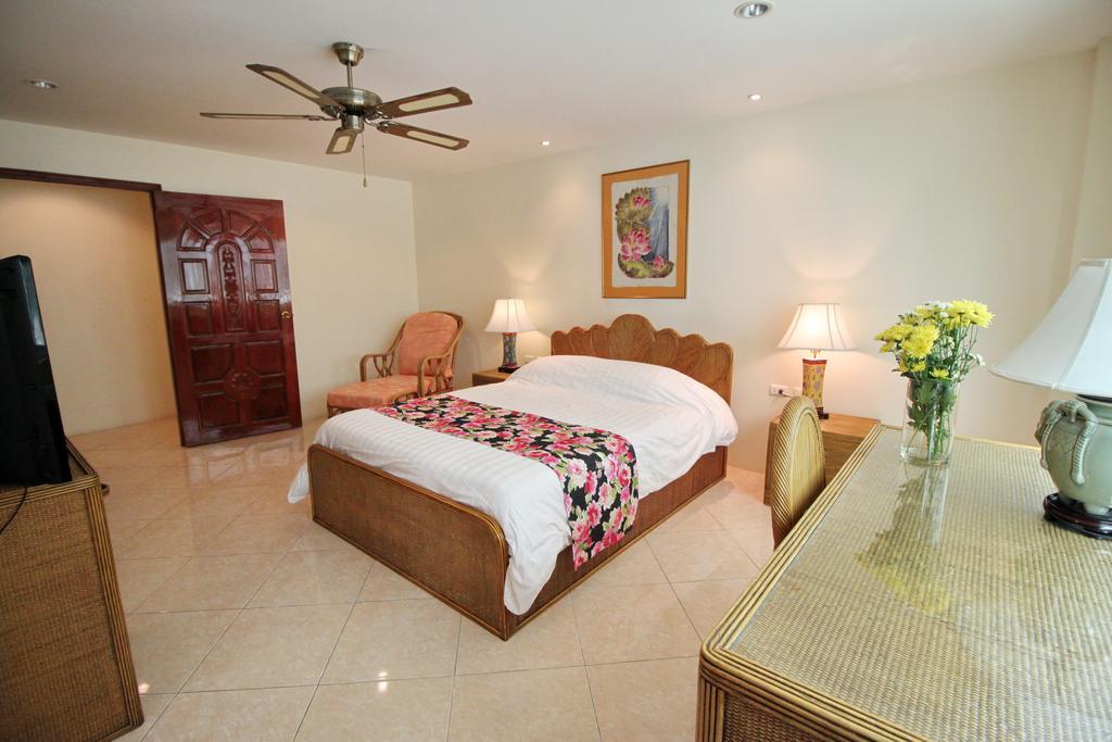 Butterfly Garden Boutique Residences By Frasier, A Lifestyle Destination Apt And Villas 1 To 3 Bedroom Units, 2 Full Bathrooms, Rain Shower, Spa Bath, Complete Kitchen, Staff 24-7,Fast Fiber Optic Wifi, 55" Smart Tv'S, Free Bbq, Pattaya Oda fotoğraf