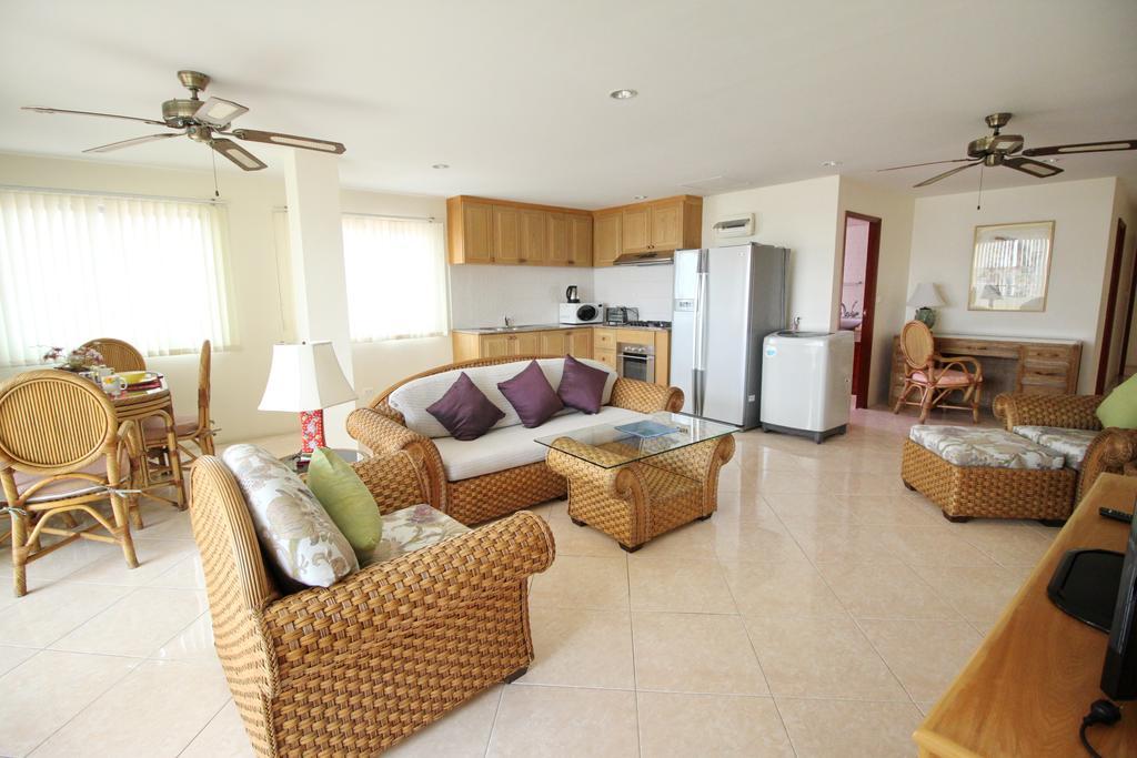 Butterfly Garden Boutique Residences By Frasier, A Lifestyle Destination Apt And Villas 1 To 3 Bedroom Units, 2 Full Bathrooms, Rain Shower, Spa Bath, Complete Kitchen, Staff 24-7,Fast Fiber Optic Wifi, 55" Smart Tv'S, Free Bbq, Pattaya Dış mekan fotoğraf