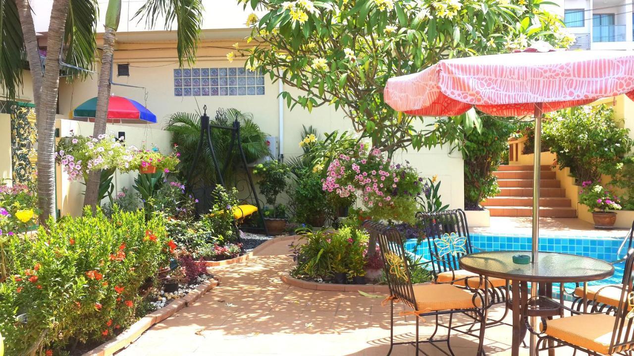 Butterfly Garden Boutique Residences By Frasier, A Lifestyle Destination Apt And Villas 1 To 3 Bedroom Units, 2 Full Bathrooms, Rain Shower, Spa Bath, Complete Kitchen, Staff 24-7,Fast Fiber Optic Wifi, 55" Smart Tv'S, Free Bbq, Pattaya Dış mekan fotoğraf